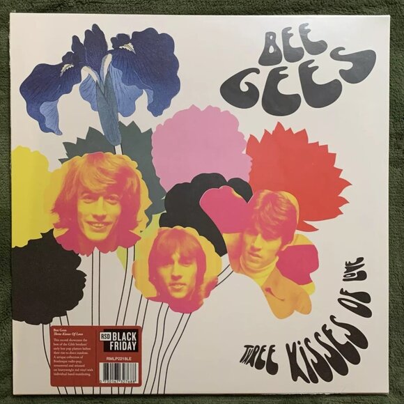 Bee Gees Three Kisses Of Love LP ~ RSD 2021 ~ Ltd Ed 1,000 ~ Red Vinyl ~ Sealed! - Picture 1 of 3
